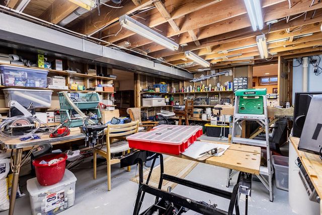 S79W19238 River Oaks COURT, Muskego, WI 53150