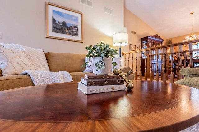 S79W19238 River Oaks COURT, Muskego, WI 53150