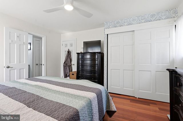 69 LAKEVIEW, Hamilton, NJ 08620