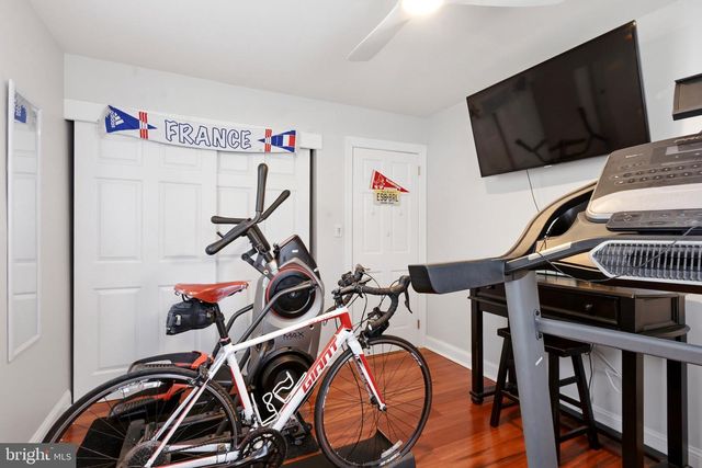 69 LAKEVIEW, Hamilton, NJ 08620
