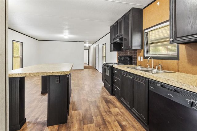 775 Acorn Creek Trail, Sulphur, LA 70663