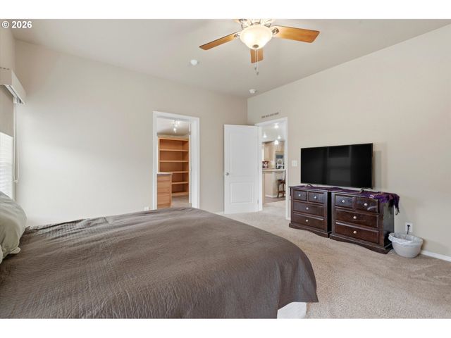 1282 E 3RD St 59, Lafayette, OR 97127