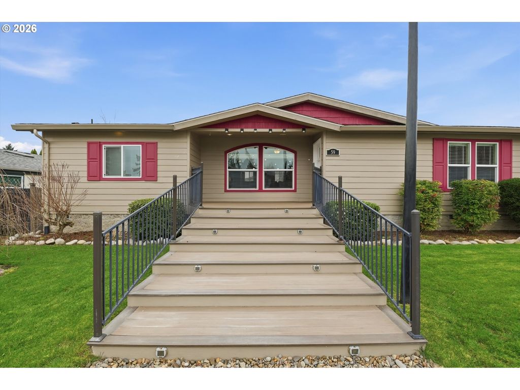 1282 E 3RD St 59, Lafayette, OR 97127