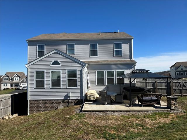 155 Heathfield Drive, Buffalo Twp, PA 16055