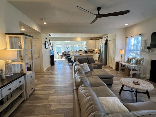 155 Heathfield Drive, Buffalo Twp, PA 16055