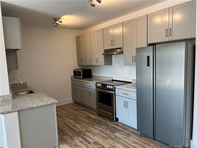 333 Main Street 606, Danbury, CT 06810