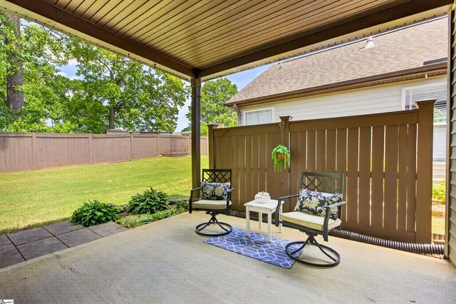 10 Dolerite Drive, Taylors, SC 29687