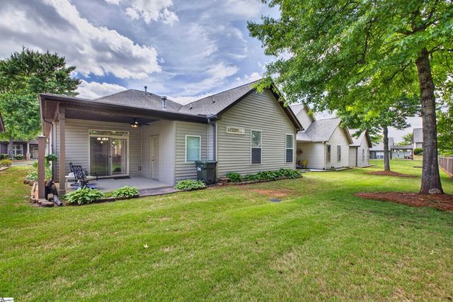 10 Dolerite Drive, Taylors, SC 29687
