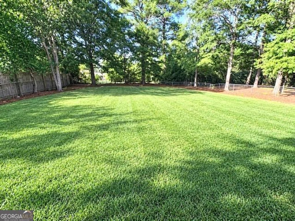 1826 Hallmark Drive, Griffin, GA 30223 — photo 3