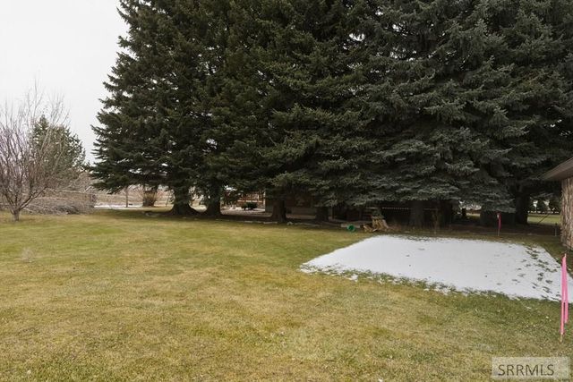 10 N 600 W, Blackfoot, ID 83221