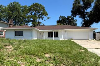 212 OVERLOOK DRIVE, Winter Haven, FL 33884