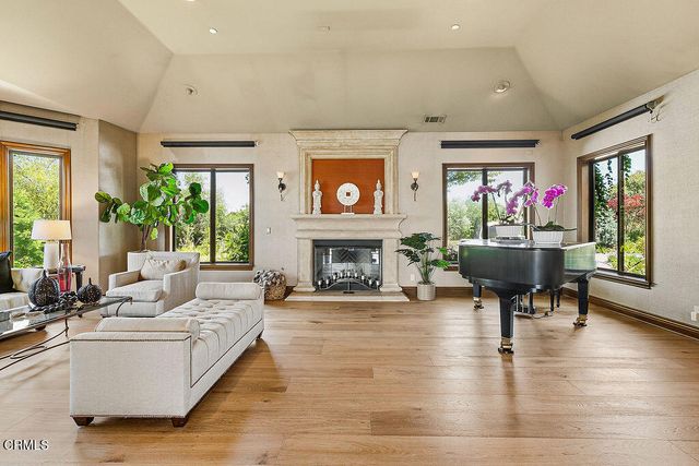 13784 Pacific Breeze Drive, Santa Rosa, CA 93012