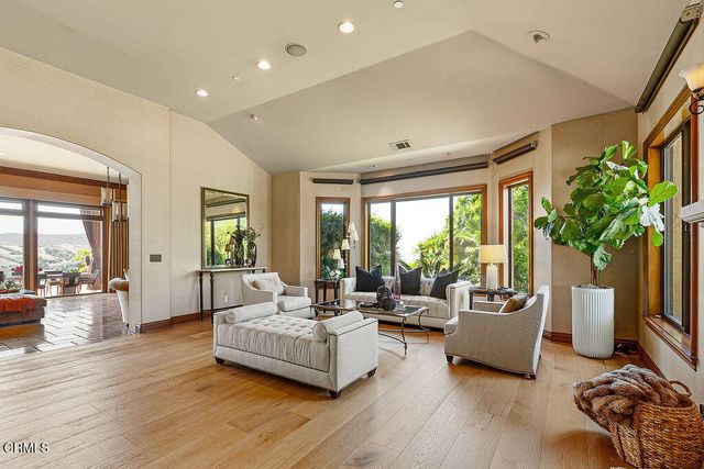 13784 Pacific Breeze Drive, Santa Rosa, CA 93012
