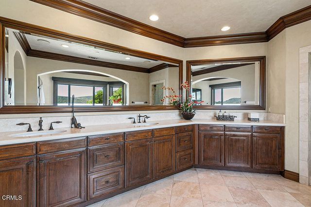 13784 Pacific Breeze Drive, Santa Rosa, CA 93012
