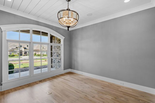 8472 Heirloom Blvd, College Grove, TN 37046