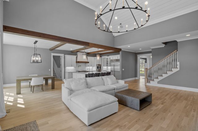 8472 Heirloom Blvd, College Grove, TN 37046