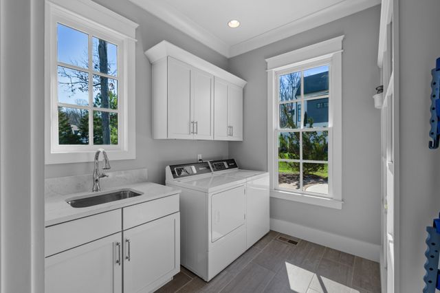 8472 Heirloom Blvd, College Grove, TN 37046