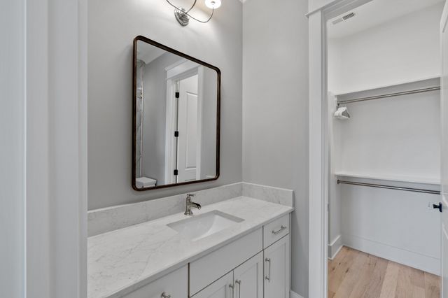 8472 Heirloom Blvd, College Grove, TN 37046