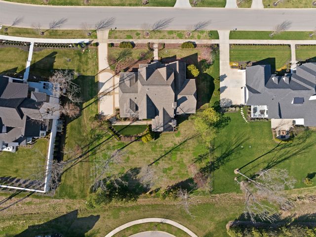 8472 Heirloom Blvd, College Grove, TN 37046