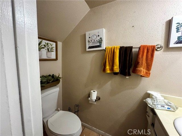 14924 Nordhoff 3, North Hills (los Angeles), CA 91343