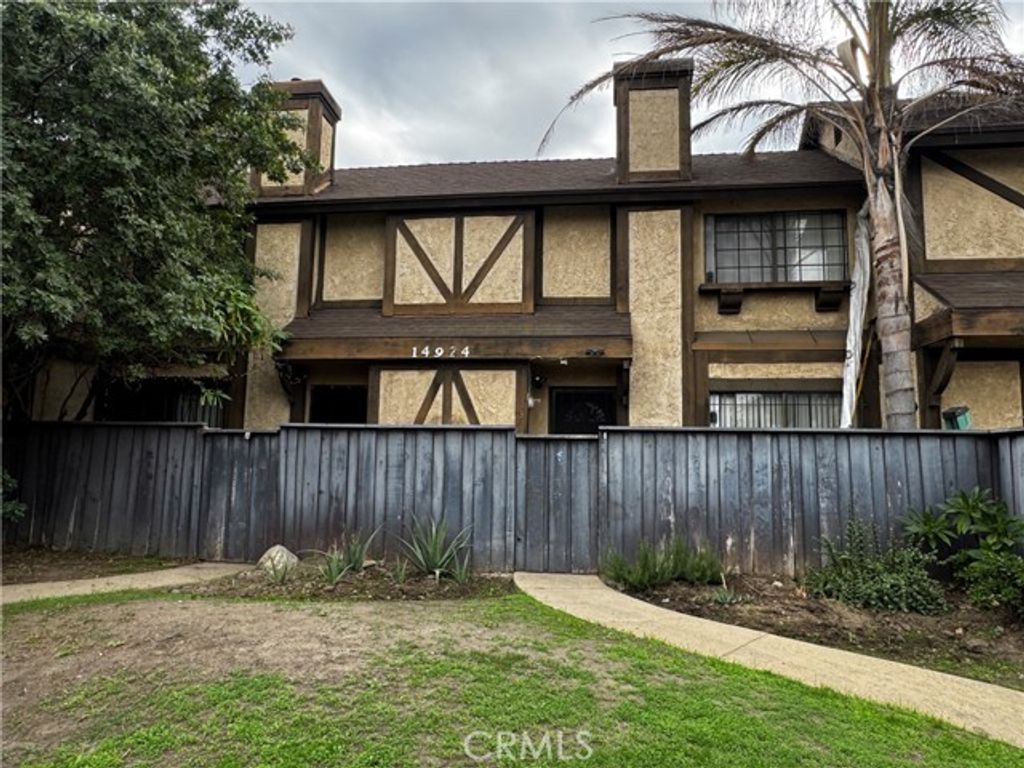 14924 Nordhoff 3, North Hills (los Angeles), CA 91343