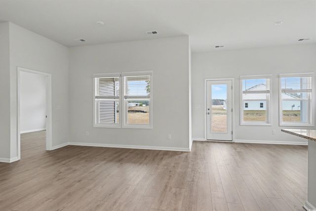 370 Garden Grove St, Conway, SC 29526