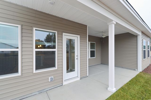 370 Garden Grove St, Conway, SC 29526