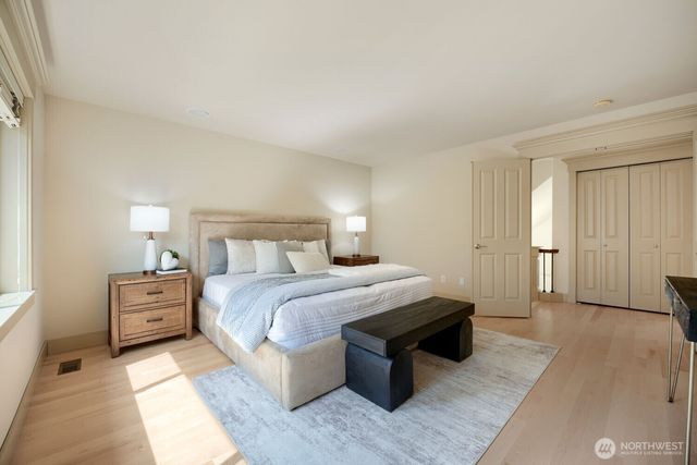 23527 NE 13th Place, Sammamish, WA 98074