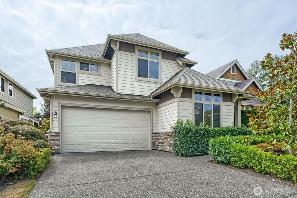 23527 NE 13th Place, Sammamish, WA 98074