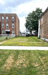 5018 Magoun Avenue, East Chicago, IN 46312