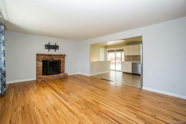6739 W 70th Avenue, Arvada, CO 80003