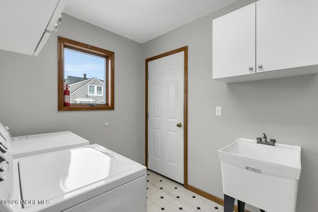 824 Main Avenue, Bay Head, NJ 08742