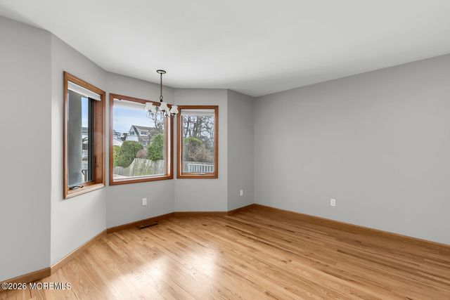 824 Main Avenue, Bay Head, NJ 08742