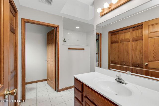 824 Main Avenue, Bay Head, NJ 08742