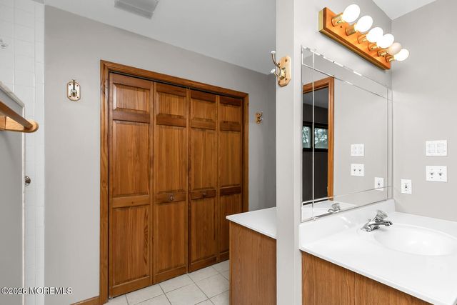 824 Main Avenue, Bay Head, NJ 08742