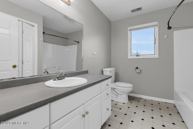 824 Main Avenue, Bay Head, NJ 08742