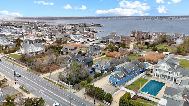 824 Main Avenue, Bay Head, NJ 08742