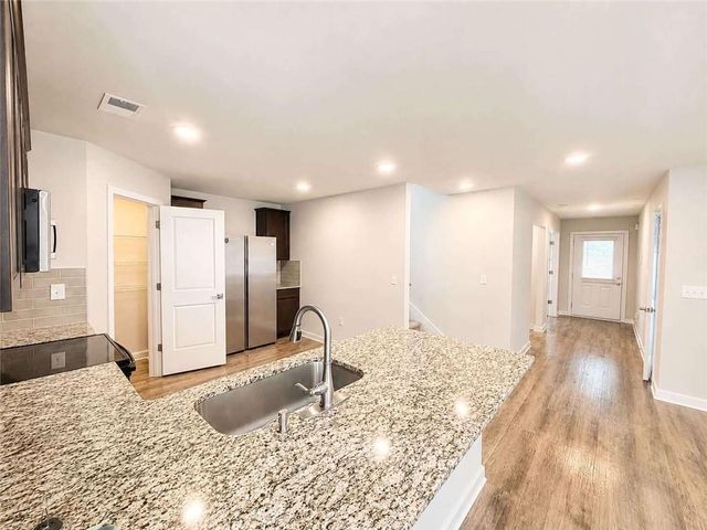 403 Limerick Way, Hampton, GA 30228