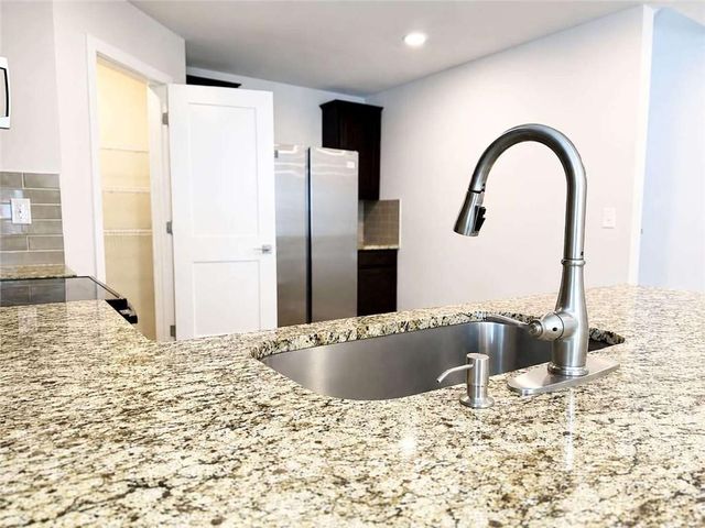 403 Limerick Way, Hampton, GA 30228