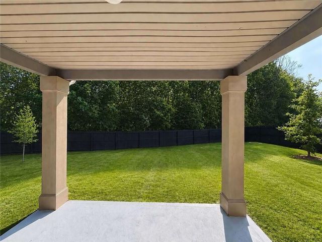 403 Limerick Way, Hampton, GA 30228