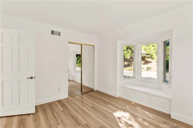 8971 Moorcroft, West Hills, CA 91304