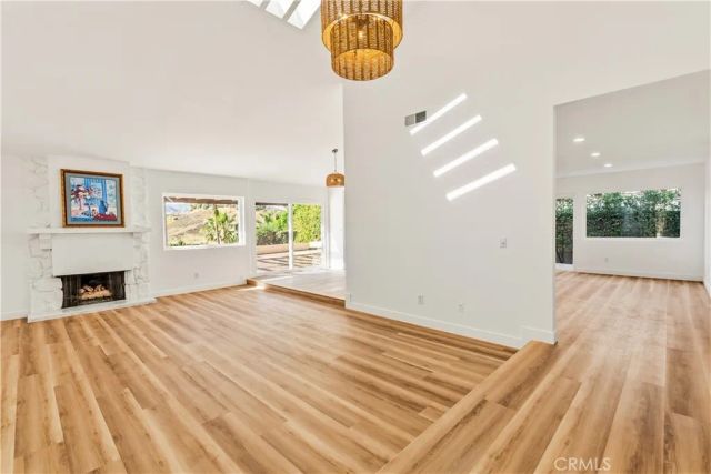 8971 Moorcroft, West Hills, CA 91304