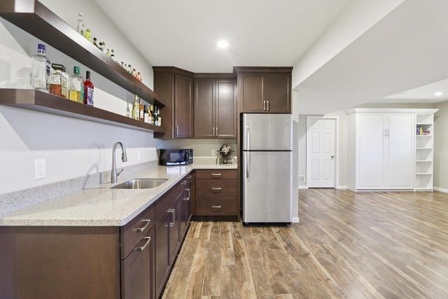 423 Fargo Trail, Middleton, WI 53562