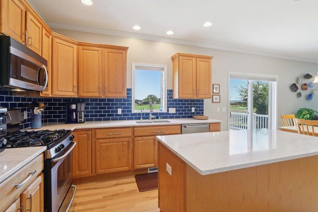 423 Fargo Trail, Middleton, WI 53562