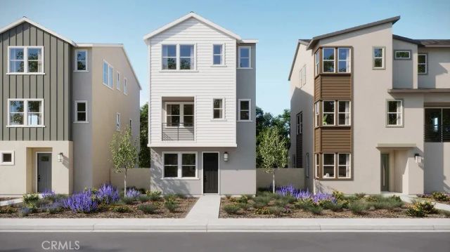 27536 Grand Fir Way, Valencia, CA 91381