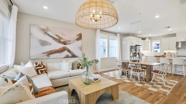 27536 Grand Fir Way, Valencia, CA 91381