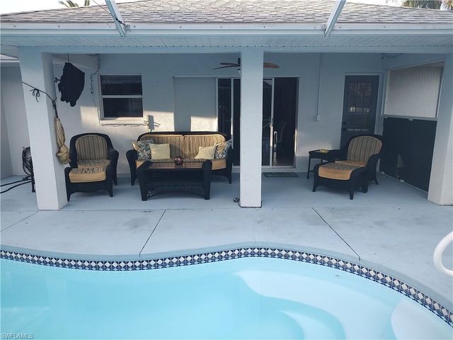 2919 SW 25th ST, Cape Coral, FL 33914
