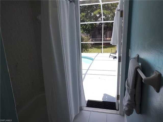 2919 SW 25th ST, Cape Coral, FL 33914