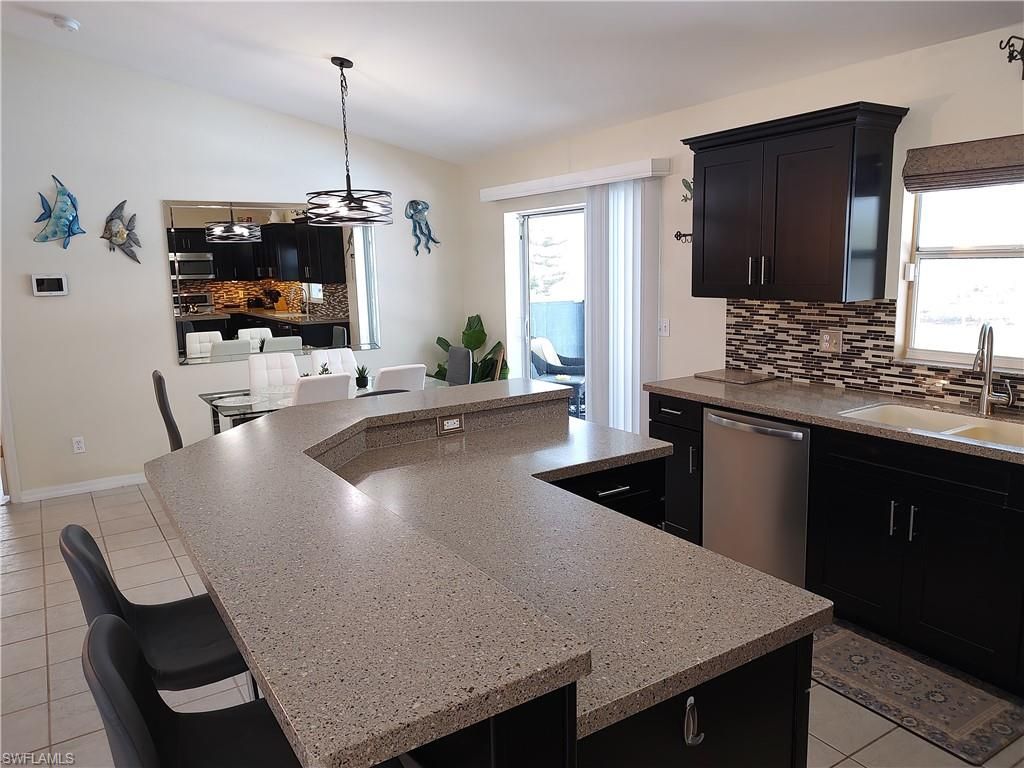 2919 SW 25th ST, CAPE CORAL, FL 33914 — photo 4