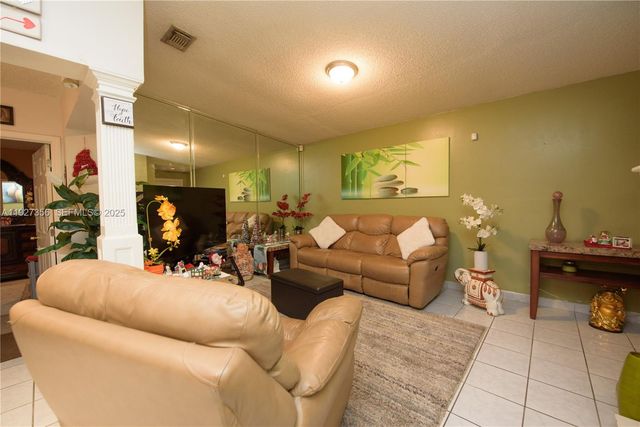 19224 SW 122nd Ct, Miami, FL 33177